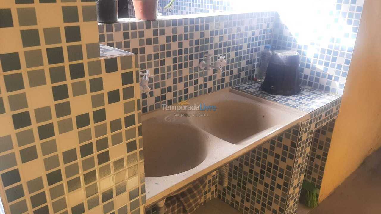 Casa para aluguel de temporada em Nova Viçosa (Centro)