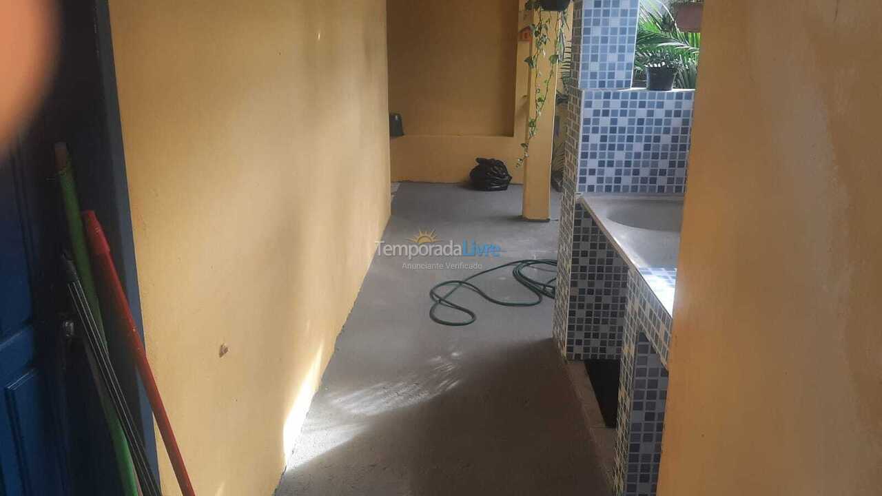 Casa para aluguel de temporada em Nova Viçosa (Centro)