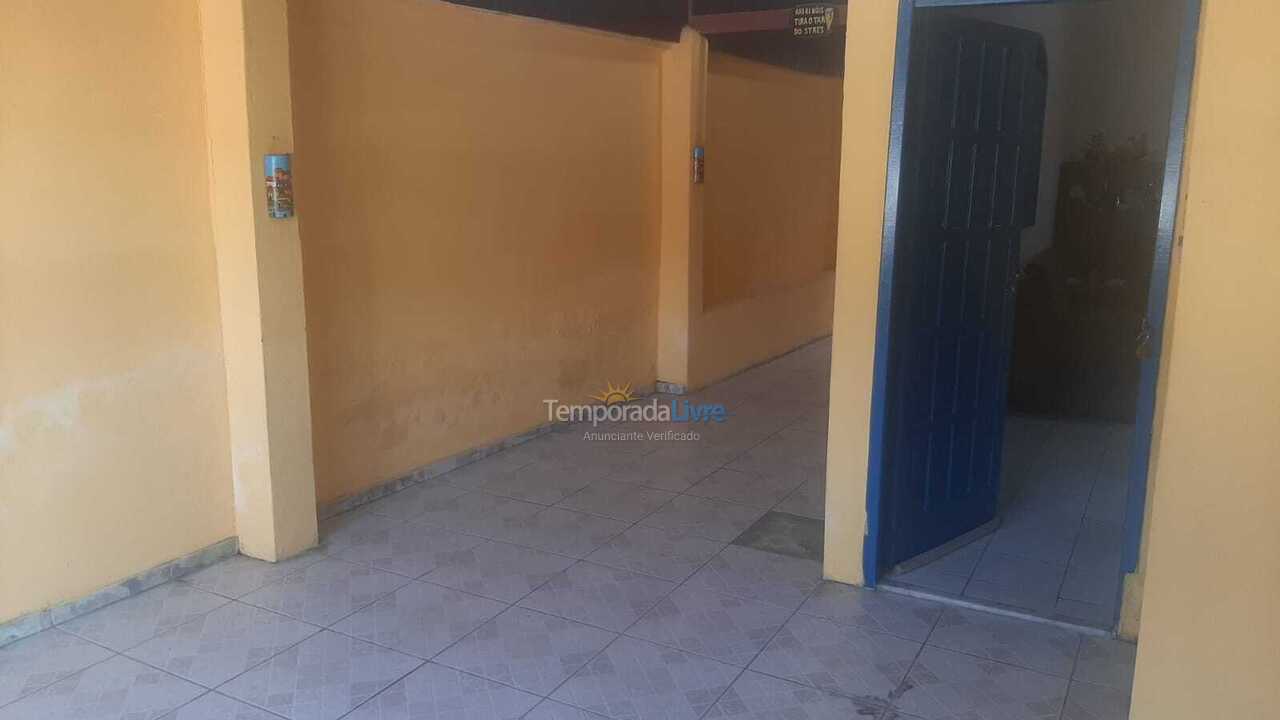Casa para aluguel de temporada em Nova Viçosa (Centro)