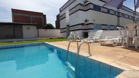 Guarajuba, praia e piscina, quarto e sala aconchegante