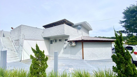 Casa para alquilar en Porto Belo - Enseada Encantada