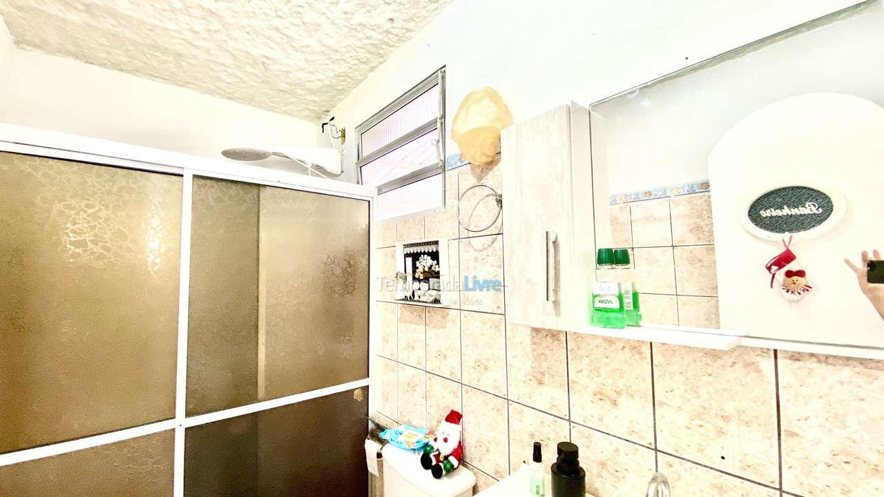 Casa para aluguel de temporada em Porto Belo (Enseada Encantada)