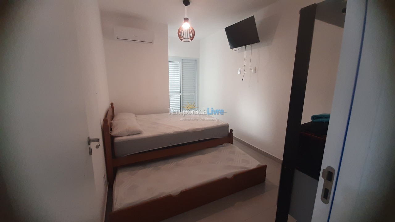 Apartamento para aluguel de temporada em Ubatuba (Praia Grande)