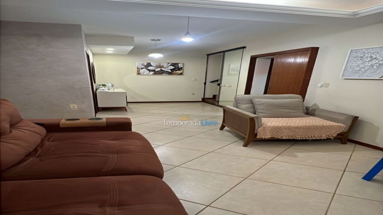 Casa para aluguel de temporada em Cabo Frio (Peró)