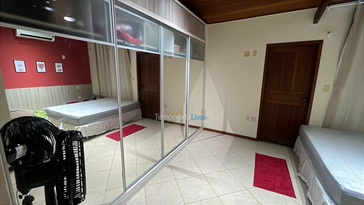 Casa para aluguel de temporada em Cabo Frio (Peró)