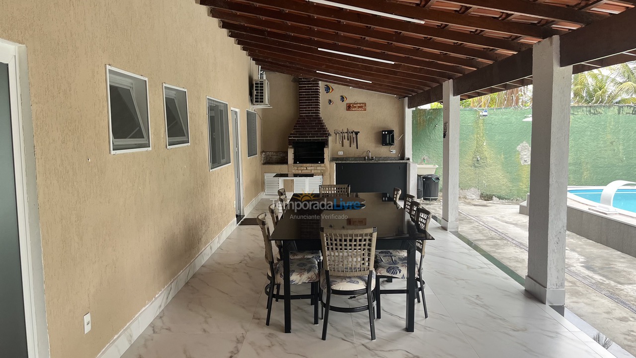 Casa para aluguel de temporada em Caraguatatuba (Porto Novo)