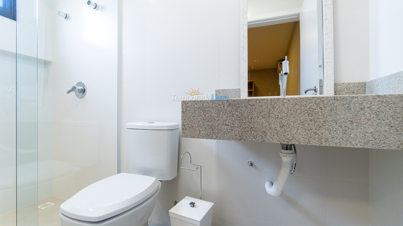 Apartamento para aluguel de temporada em Bombinhas (Mariscal)