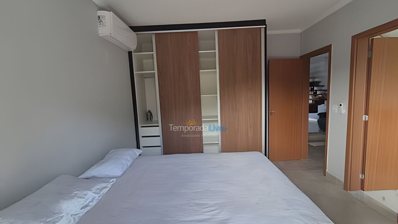 Apartment for vacation rental in Ubatuba (Toninhas)