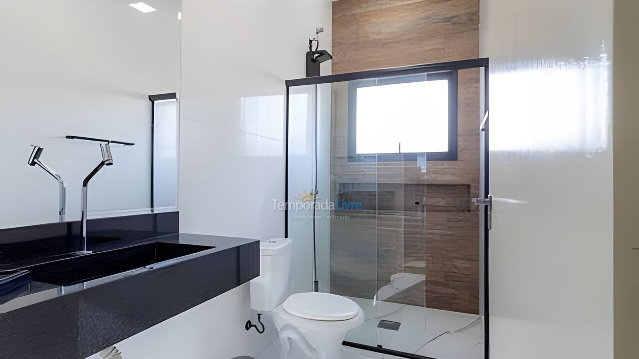 Casa para alquiler de vacaciones em Paranapanema (Riveira Santa Cristina 13)