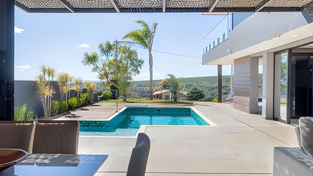 Casa para alquiler de vacaciones em Paranapanema (Riveira Santa Cristina 13)