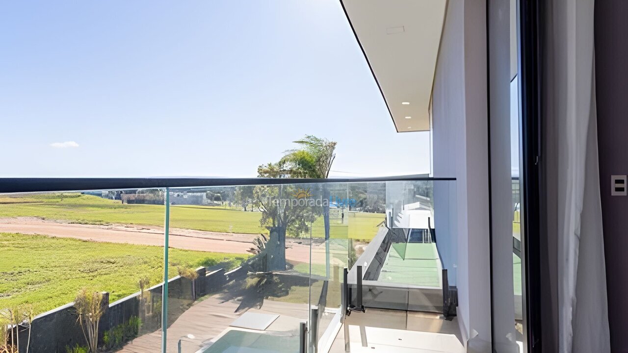 Casa para alquiler de vacaciones em Paranapanema (Riveira Santa Cristina 13)