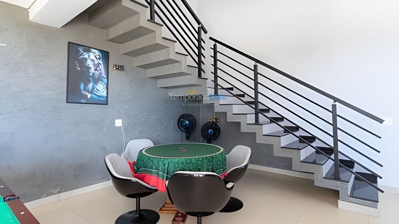 Casa para alquiler de vacaciones em Paranapanema (Riveira Santa Cristina 13)