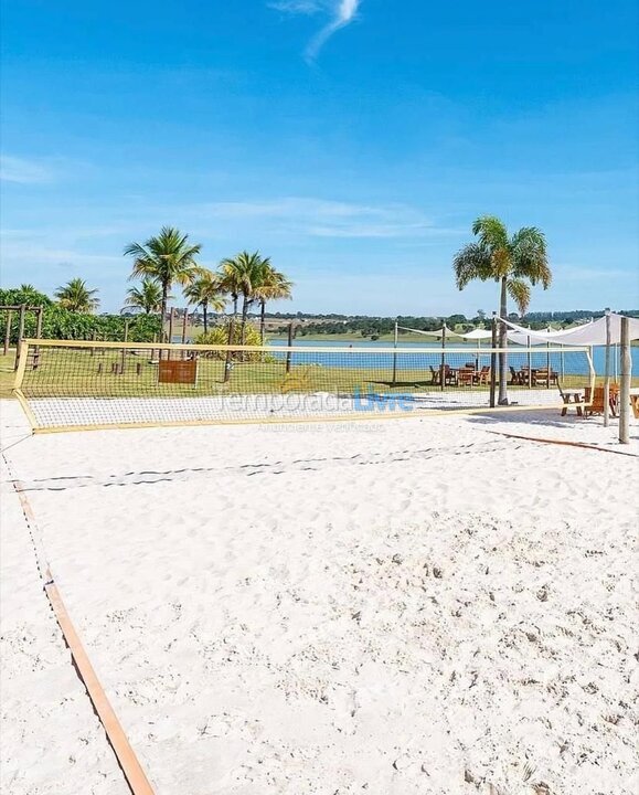 Casa para alquiler de vacaciones em Paranapanema (Riveira Santa Cristina 13)