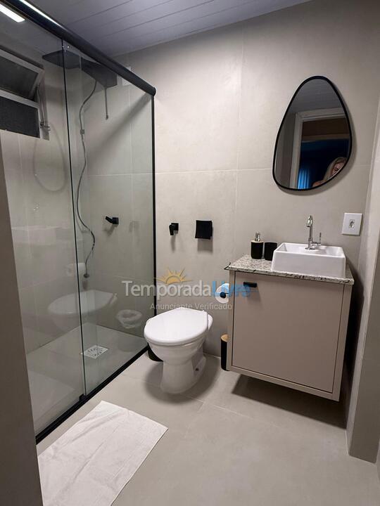 Apartamento para aluguel de temporada em Balneário Camboriú (Centro)