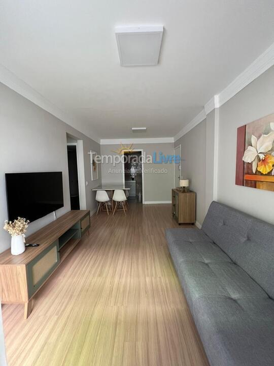 Apartamento para aluguel de temporada em Balneário Camboriú (Centro)