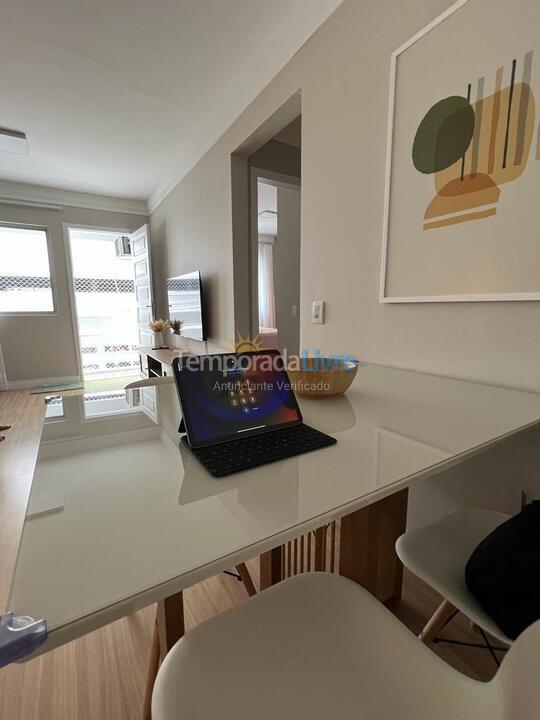 Apartamento para aluguel de temporada em Balneário Camboriú (Centro)