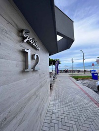 Ref: 405 Ocean View - Beachfront, Street 291