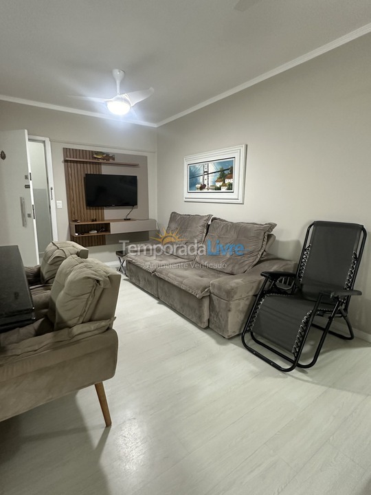 Apartment for vacation rental in Itapema (Meia Praia Frente Mar)