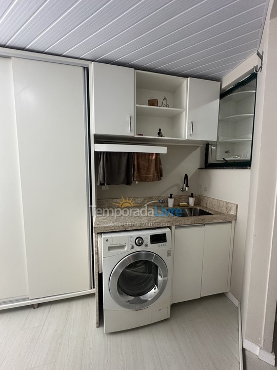 Apartment for vacation rental in Itapema (Meia Praia Frente Mar)