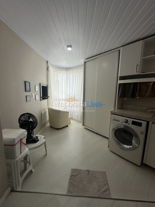 Apartment for vacation rental in Itapema (Meia Praia Frente Mar)