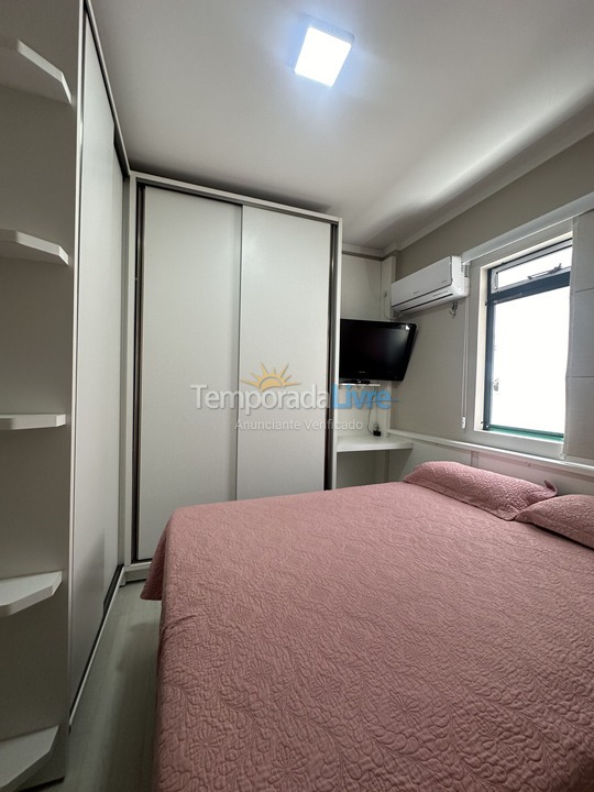 Apartment for vacation rental in Itapema (Meia Praia Frente Mar)