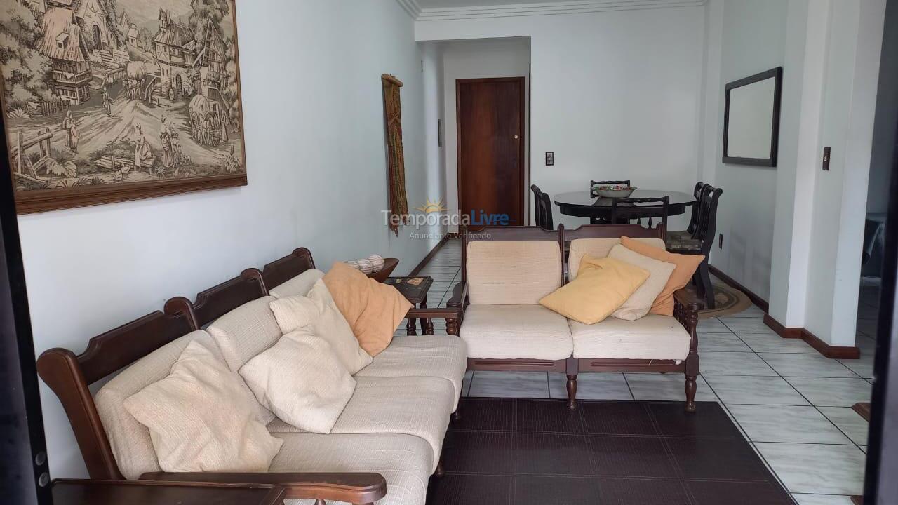 Apartamento para aluguel de temporada em Itapema (Meia Praia)