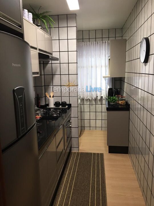 Apartamento para alquiler de vacaciones em Itapema (Meia Praia)