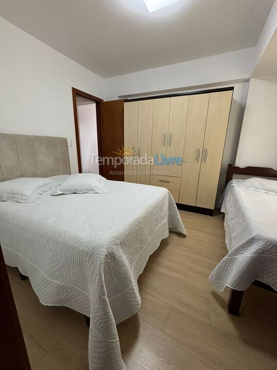 Apartamento para alquiler de vacaciones em Itapema (Meia Praia)