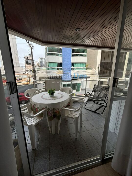 Apartamento para alquiler de vacaciones em Itapema (Meia Praia)