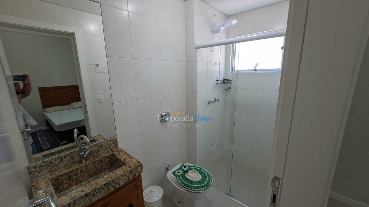 Apartment for vacation rental in Itapema (Centro)