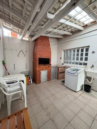 GRAN NIVEL 50M DEL MAR, AC, WIFI, BIEN AGUA