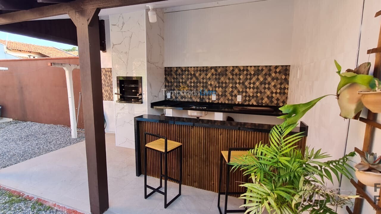 Apartment for vacation rental in São Francisco do Sul (Ubatuba)