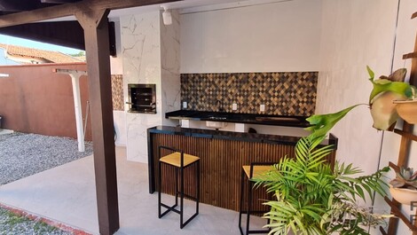 Two apartments 230m from the sea in Ubatuba (ground floor and first floor)