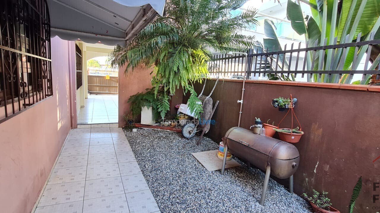 Apartment for vacation rental in São Francisco do Sul (Ubatuba)