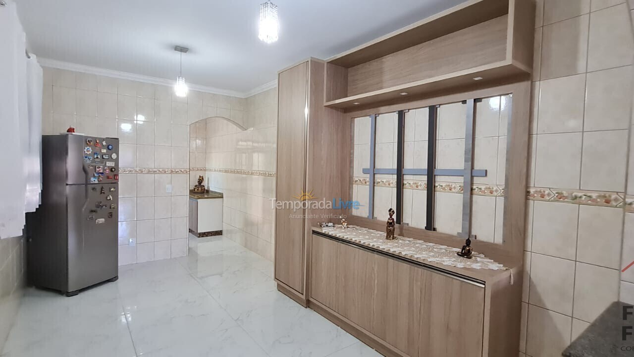 Apartment for vacation rental in São Francisco do Sul (Ubatuba)