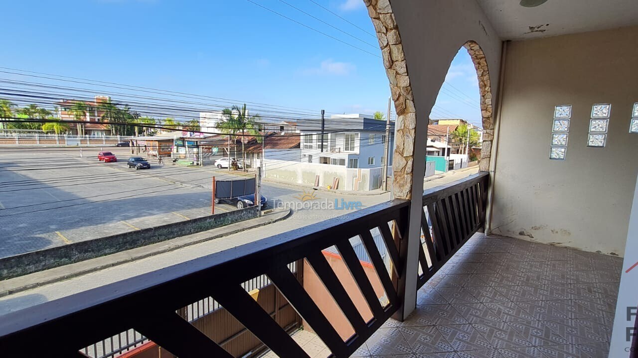 Apartment for vacation rental in São Francisco do Sul (Ubatuba)