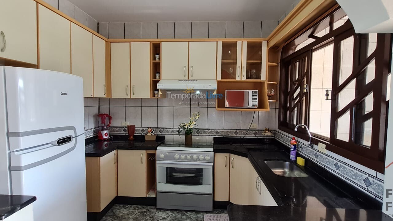 Apartment for vacation rental in São Francisco do Sul (Ubatuba)