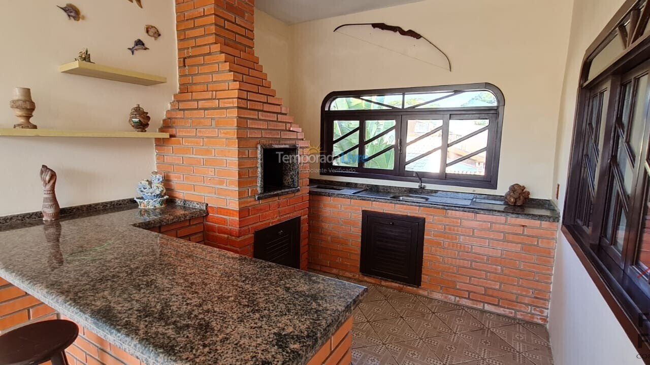 Apartment for vacation rental in São Francisco do Sul (Ubatuba)