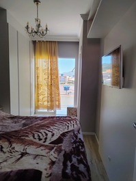 2 bedrooms – Gated community English Neighborhood