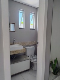 2 bedrooms – Gated community English Neighborhood