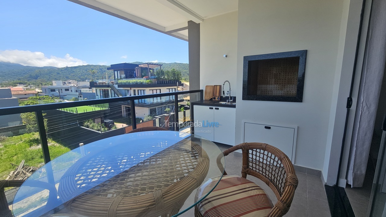 Apartamento para aluguel de temporada em Bombinhas (Praia de Quatro Ilhas)