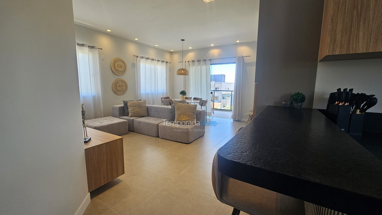 Apartamento para aluguel de temporada em Bombinhas (Praia de Quatro Ilhas)