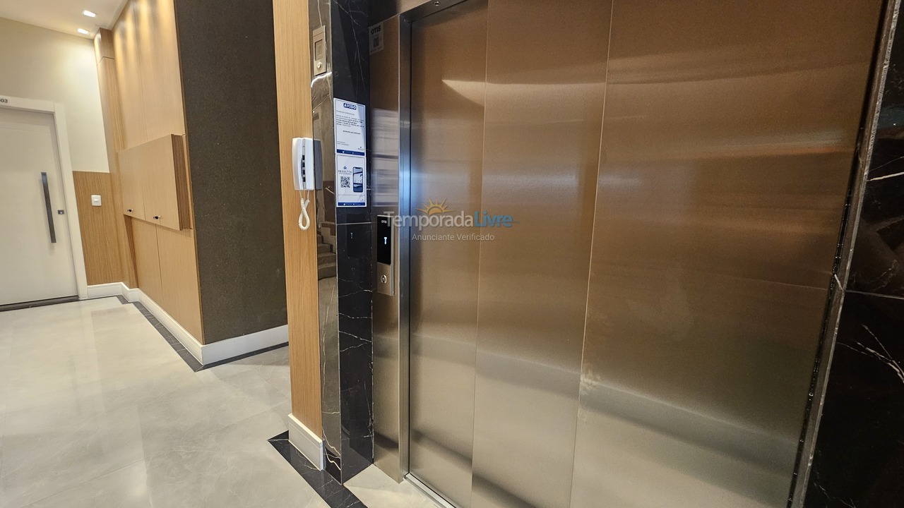 Apartment for vacation rental in Bombinhas (Canto Grande)