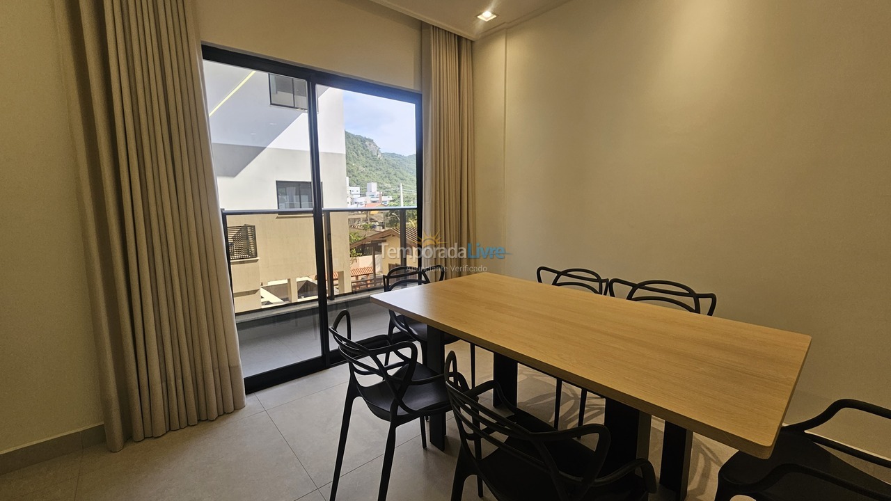 Apartment for vacation rental in Bombinhas (Canto Grande)