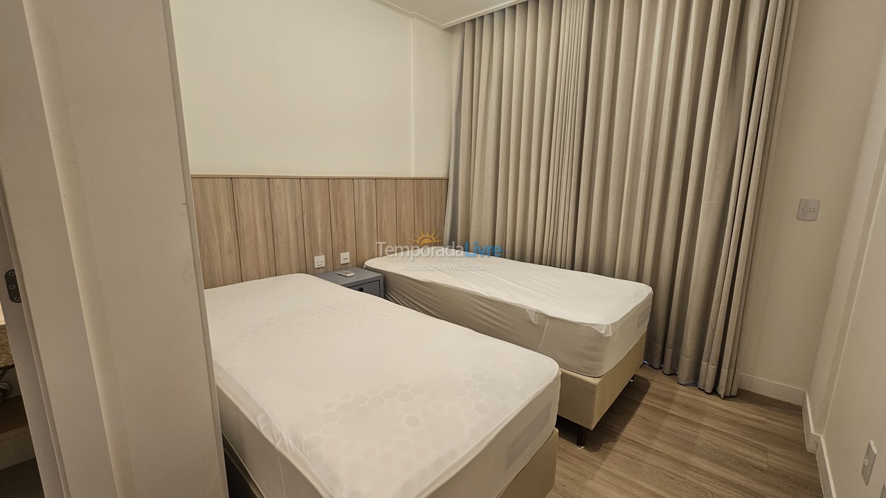 Apartment for vacation rental in Bombinhas (Canto Grande)