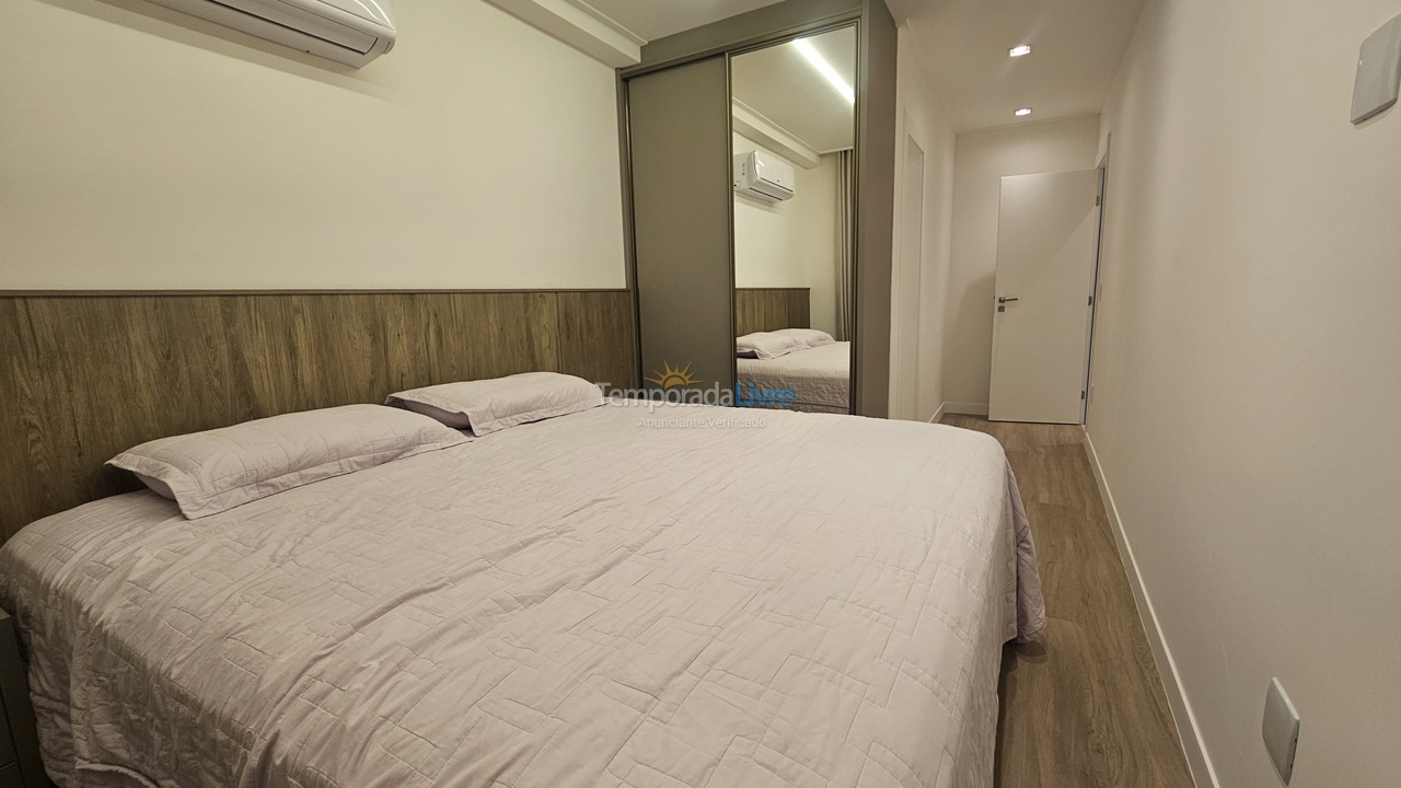 Apartment for vacation rental in Bombinhas (Canto Grande)