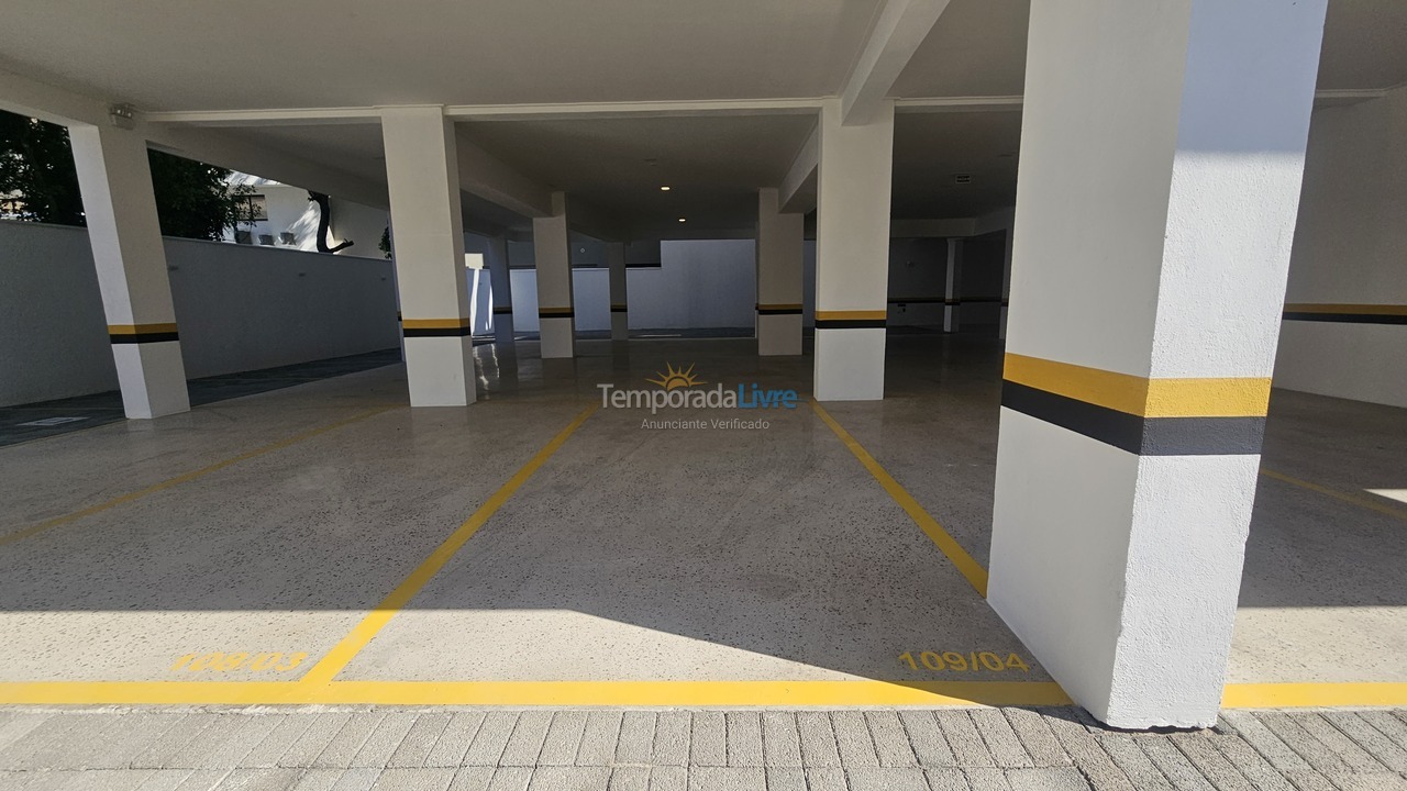 Apartment for vacation rental in Bombinhas (Canto Grande)