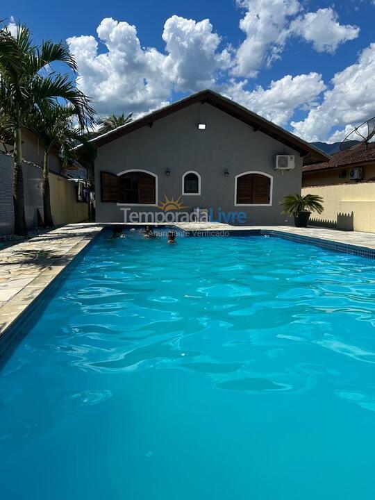 Casa para aluguel de temporada em Bertioga (Riviera de São Lourenço)