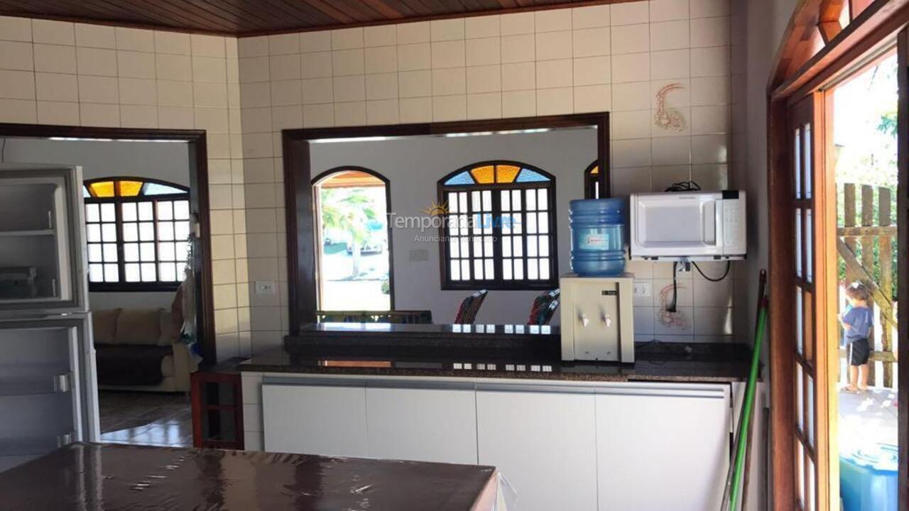 Casa para aluguel de temporada em Bertioga (Riviera de São Lourenço)