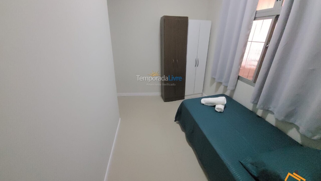 Casa para aluguel de temporada em Florianópolis (Jurere Tradicional)